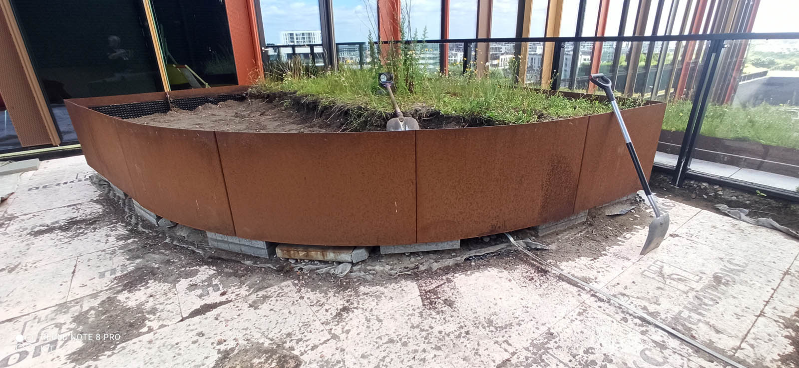 Donica Corten Modulowa Na Tarasie Warszawa - cortena.pl